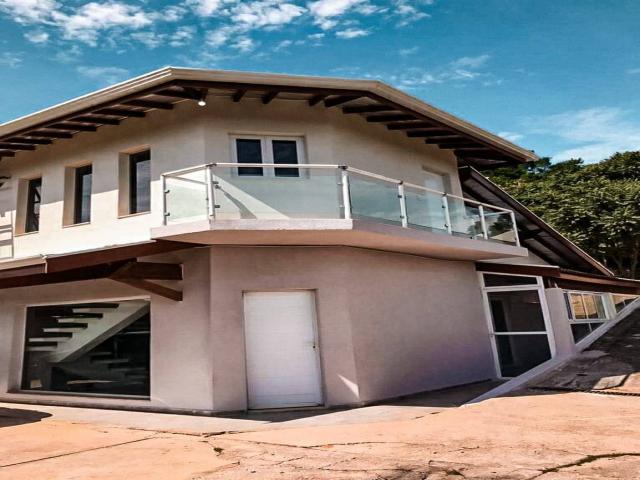 #215 - Casa para Venda em Louveira - SP - 2