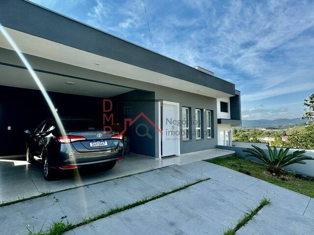 Venda em PINHAL - Cabreúva