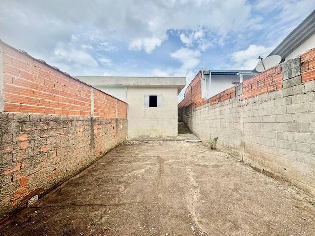 #572 - Casa para Venda em Cabreúva - SP - 2