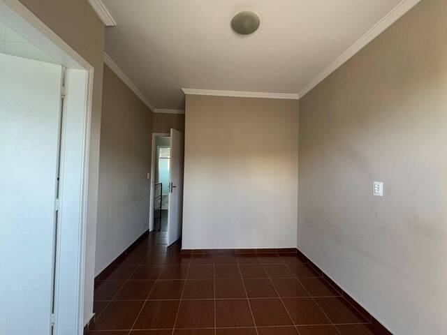 #621 - Sobrado para Locação em Cabreúva - SP