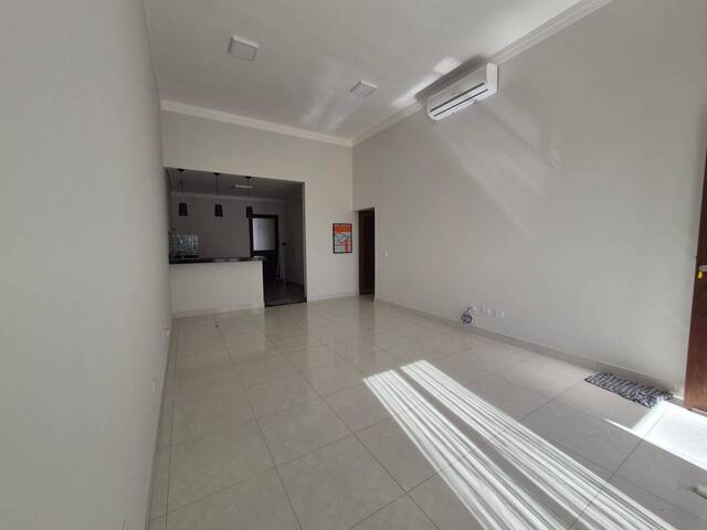 #635 - Casa para Locação em Cabreúva - SP - 3