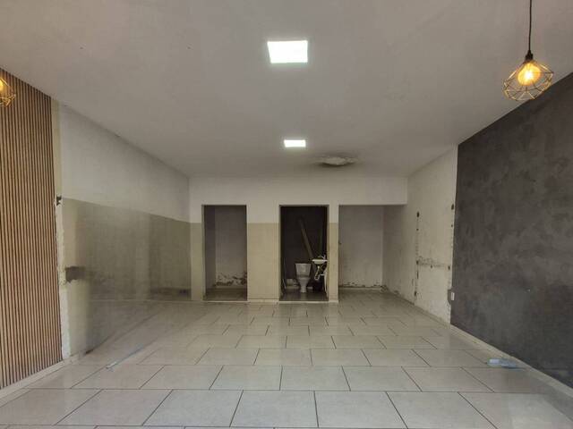 #639 - Salão Comercial para Locação em Cabreúva - SP - 2