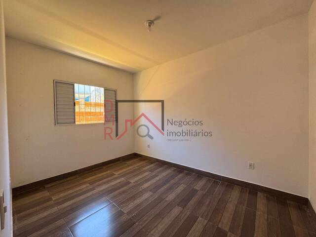 Apartamento para Locação em Cabreúva - 3