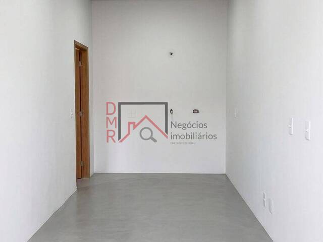 #710 - Casa para Locação em Cabreúva - SP - 3