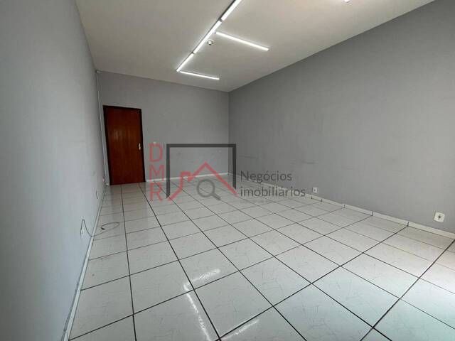 Sala para Locação em Cabreúva - 4