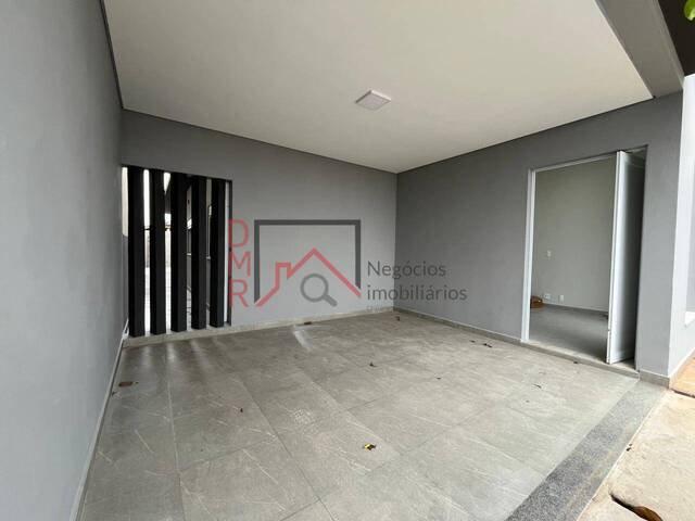 #737 - Casa para Locação em Cabreúva - SP - 2