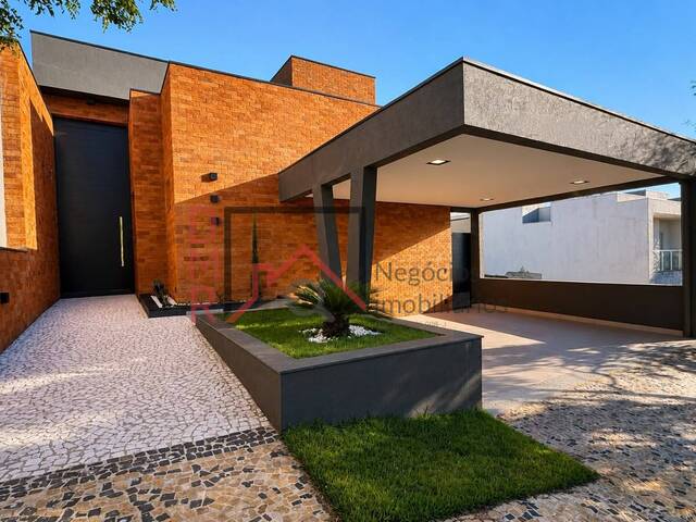 Casa para Venda em Cabreúva - 2